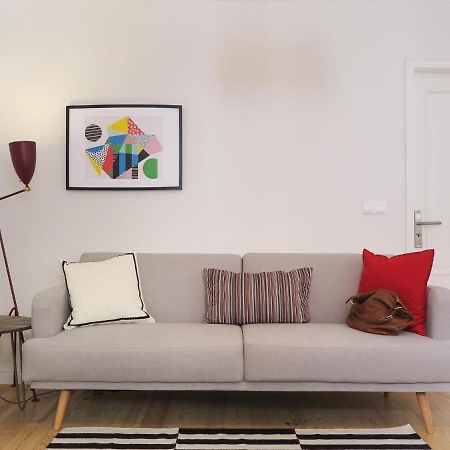 Historic Alfama Apt With Modern Style Lisboa Exteriör bild