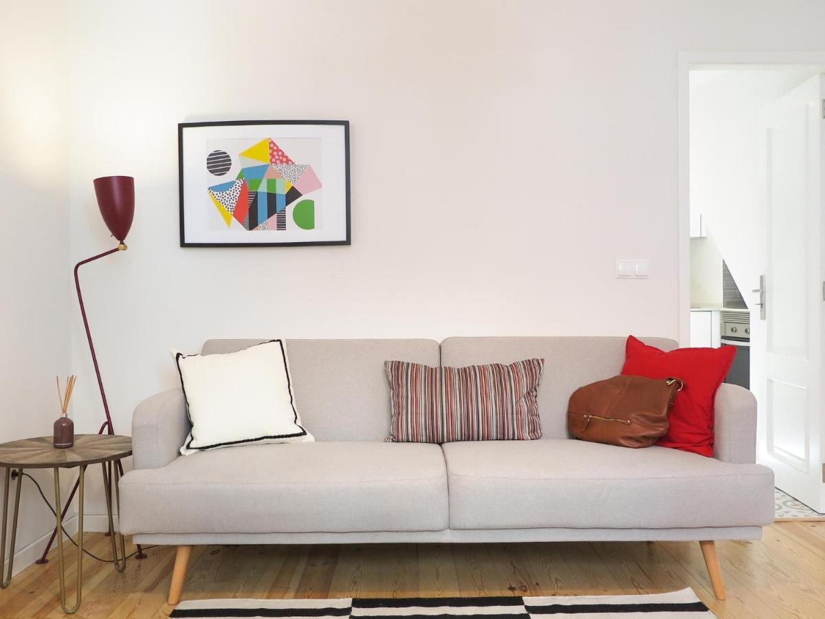Historic Alfama Apt With Modern Style Lisboa Exteriör bild